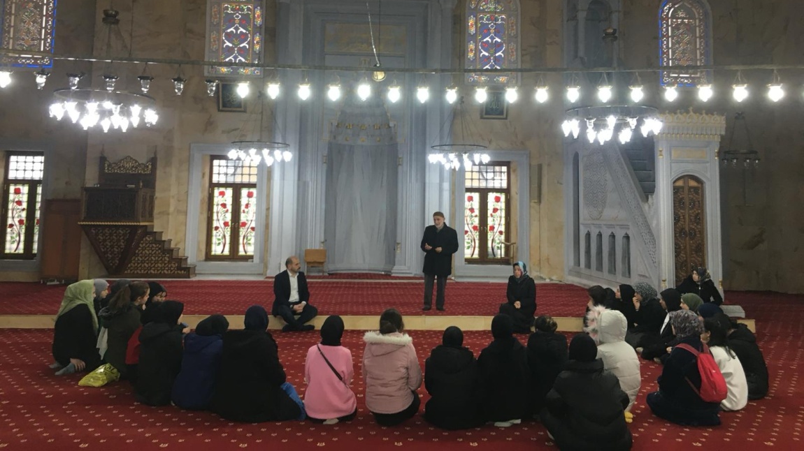 Vakti Kuşanmak Etkinlikleri Kapsamında Sarayburnu Camii Ziyareti